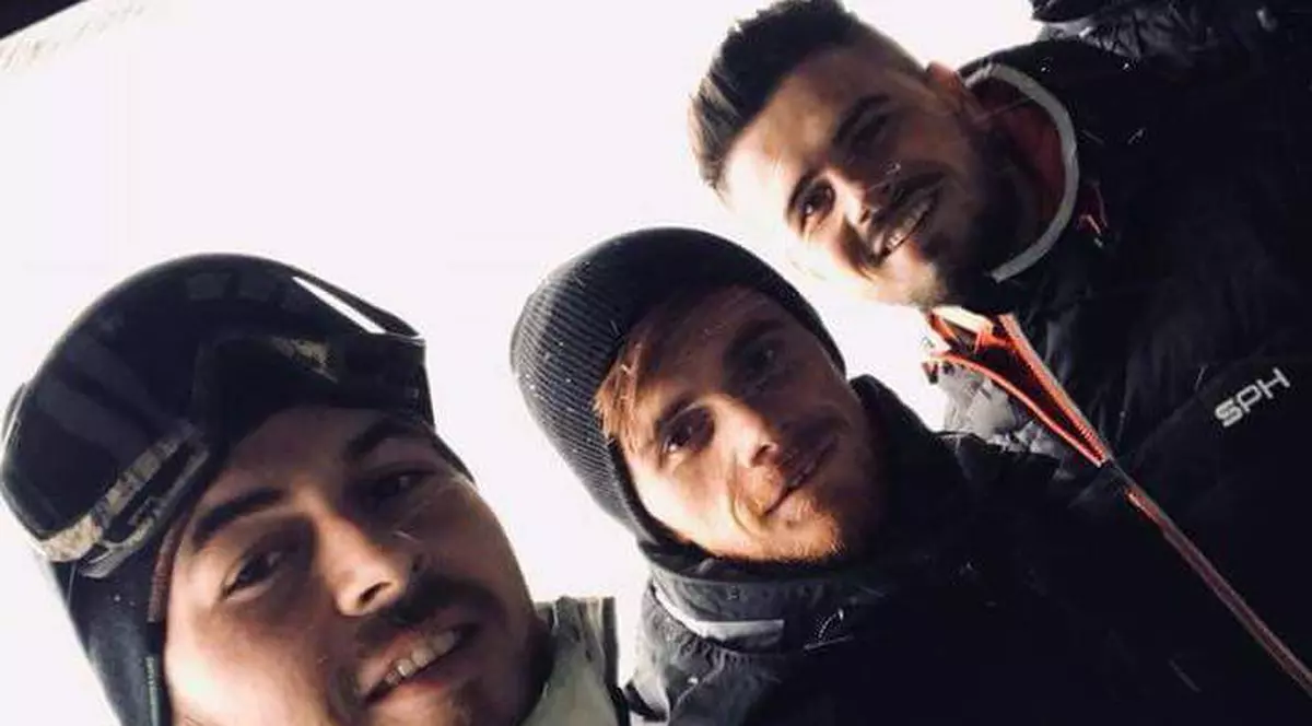 Denis Alibec a plecat la schi