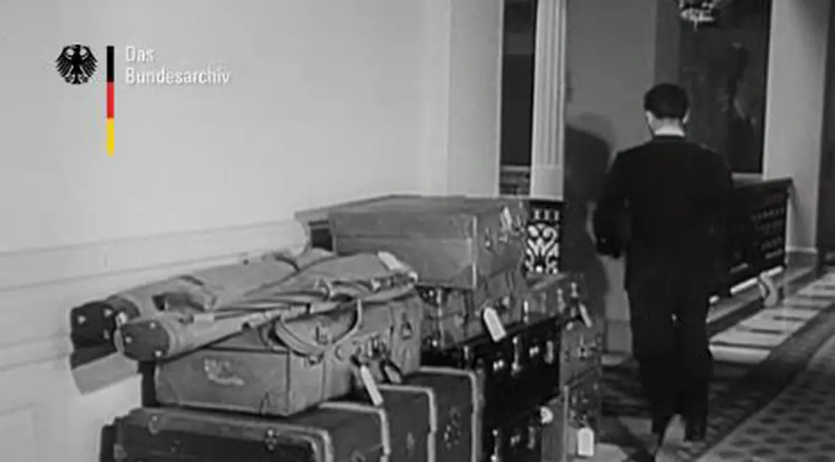 Cu ce bagaje a plecat Regele Mihai din țară