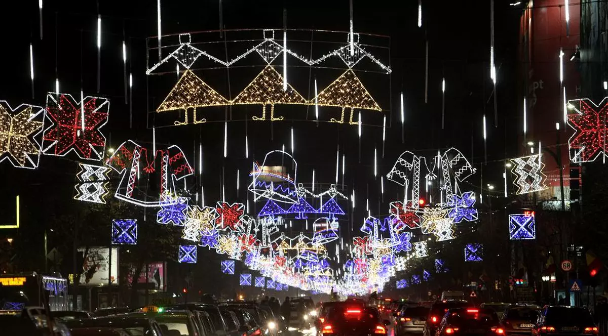 8 milioane de euro pentru iluminatul festiv și artificii, cheltuite de autorități