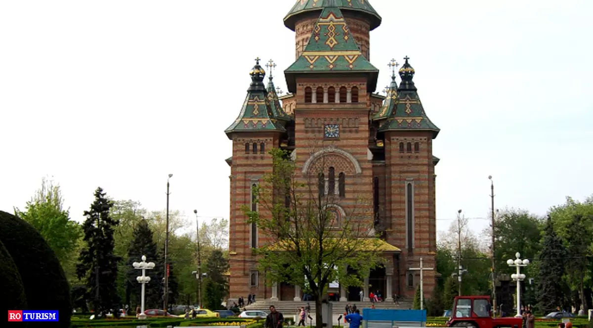 Slujbe de pomenire la Catedrala Mitropolitană din Timișoara, ctitorită de Regele Mihai I