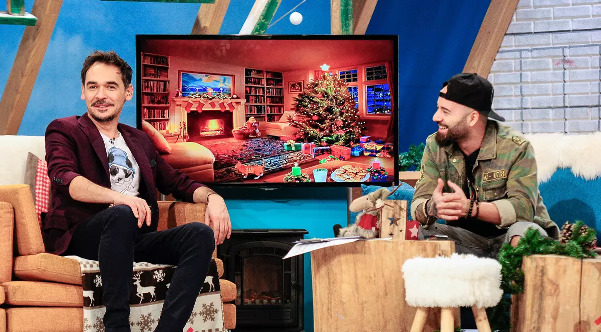 De Crăciun, Răzvan şi Dani spun „Bună dimiNeatza” din platoul emisiunii de la Antena 1