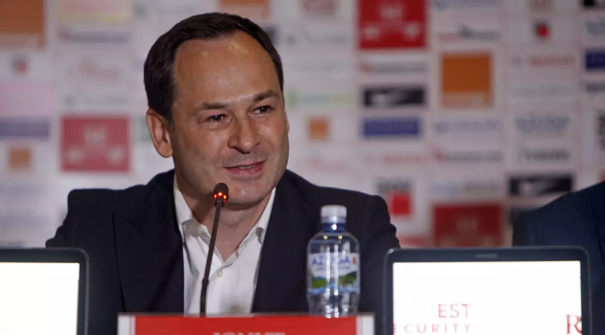 Patronul clubului Dinamo, Ionut Negoita, participa luni 23 Mai 2016, la o conferinta de presa desfasurata la hotelul Rin din Bucuresti, in cadrul careia Ioan Andone a fost prezentat oficial in functia de antrenor al echipei de fotbal. OCTAVIAN COCOLOS / MEDIAFAX FOTO