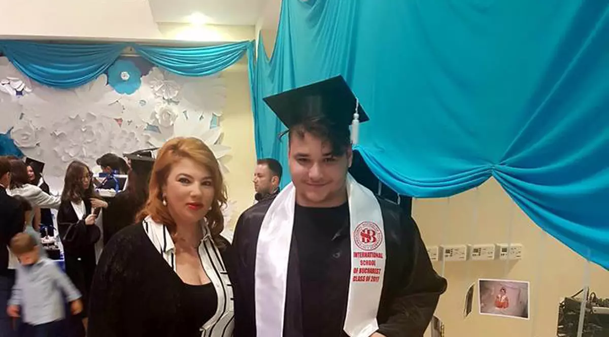 Ce bine arată fiul cel mare al lui Cristi Borcea după ce a scăpat de kilogramele în plus. Patrick e impecabil pus la patru ace