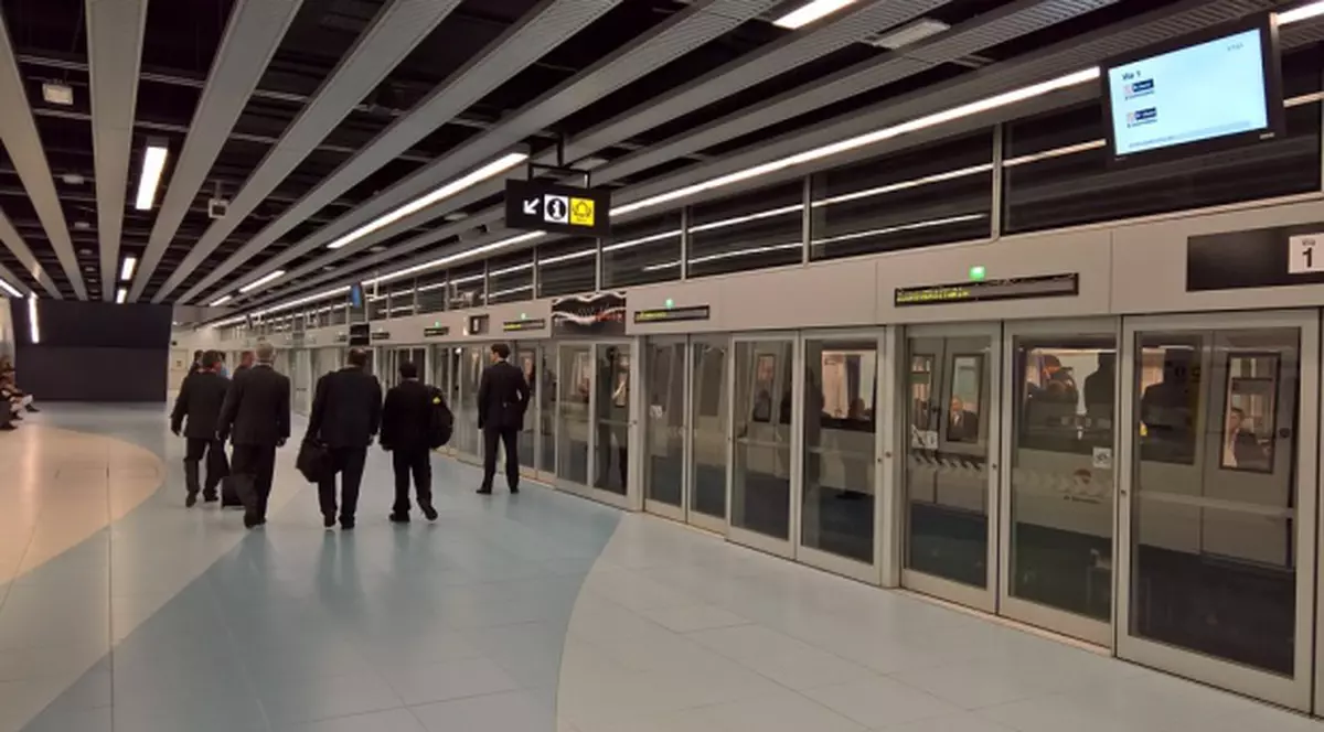 Nu pot fi montate panouri de protecţie în toate staţiile de metrou