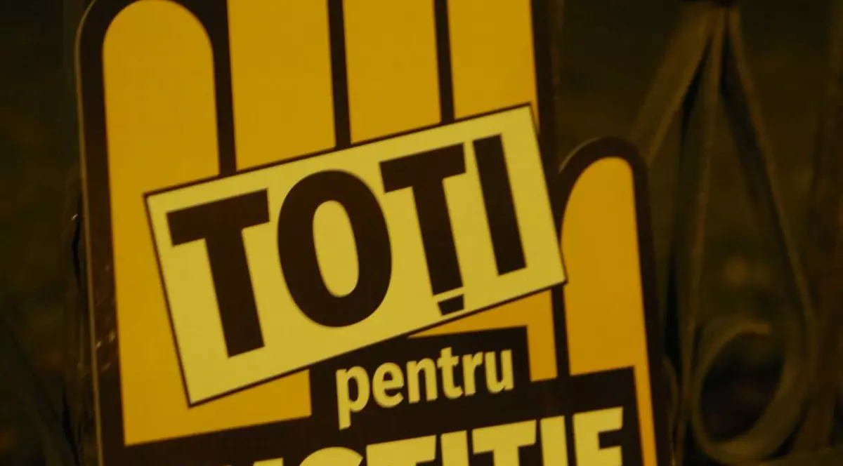 Studenții se alătură protestelor împotriva modificărilor aduse legilor justiției