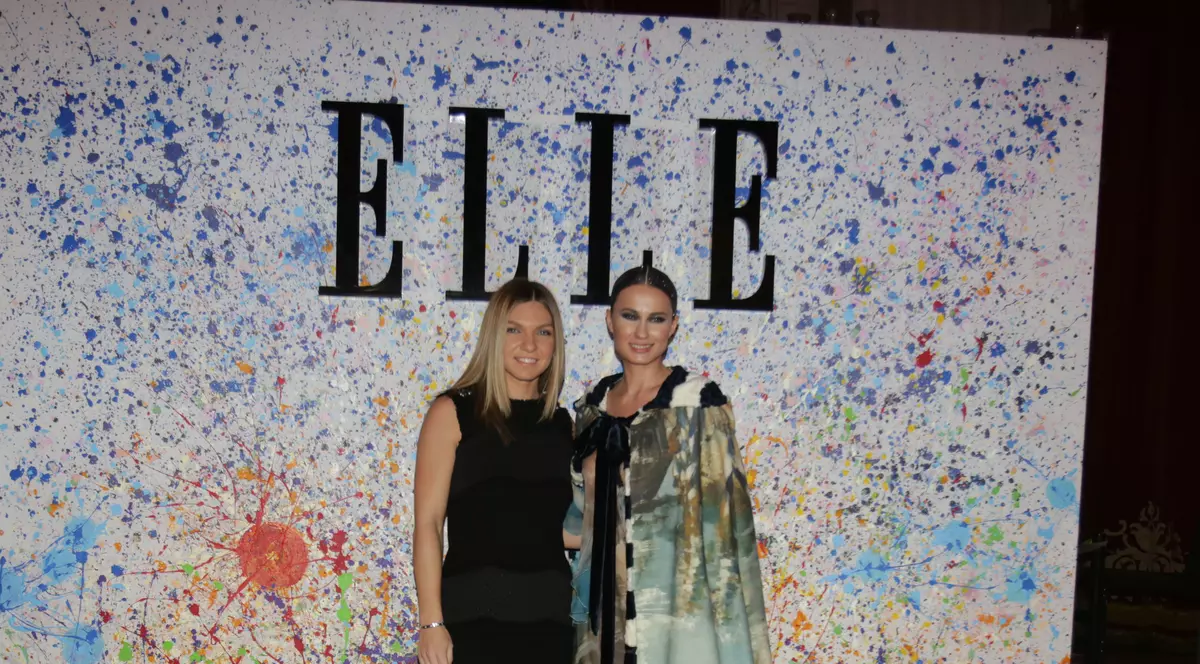 Simona Halep și Roxana Voloșeniuc (redactor-șef Elle România), la Gala Elle Style Awards 2017