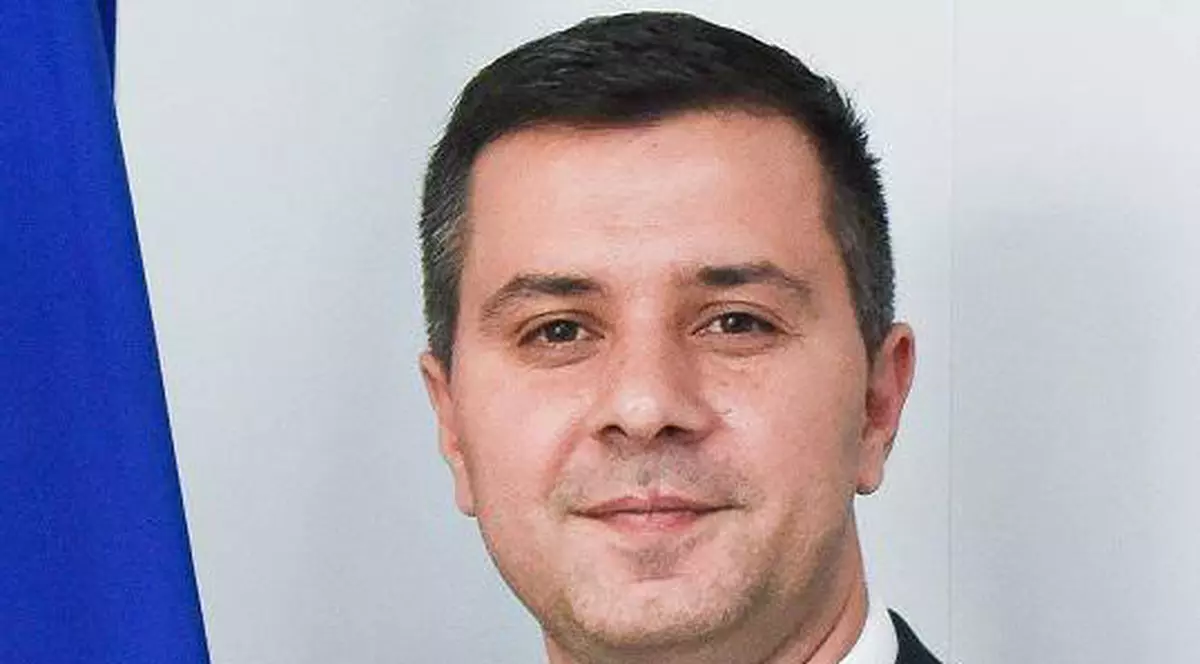 Ministrul Marius Nica