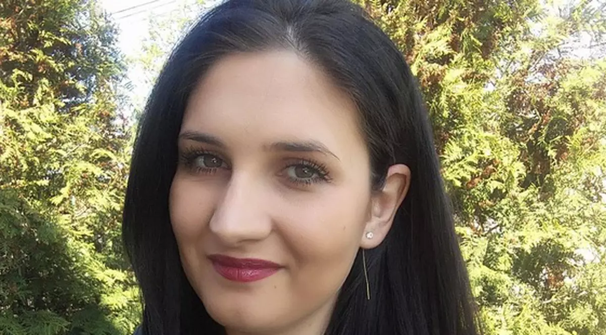 Ea este tânăra ucisă de iubitul militar: Alexandra Elena Marin a fost înjunghiată într-un coafor din Dâmbovița