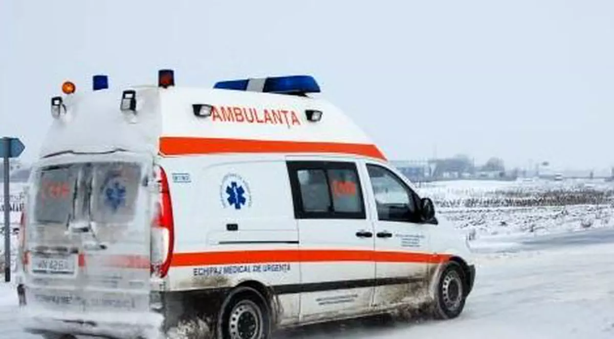 Ambulanță atacată și jefuită de un rom în Bihor. A furat tableta asistentei