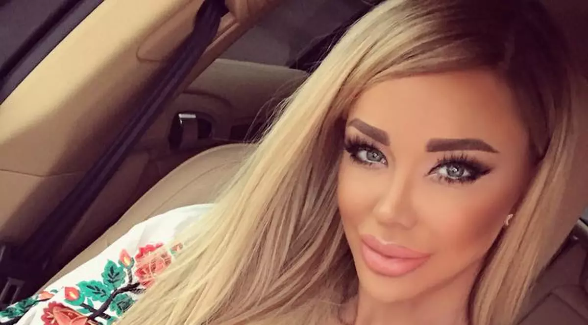 Care este numele din buletin al Biancăi Drăgușanu. Niciodată nu se prezintă așa, doar se semnează în acte