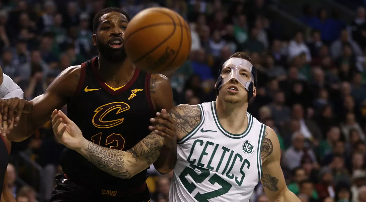 Vicecampioana NBA, Cleveland Cavaliers, învinsă de liderul Boston Celtics