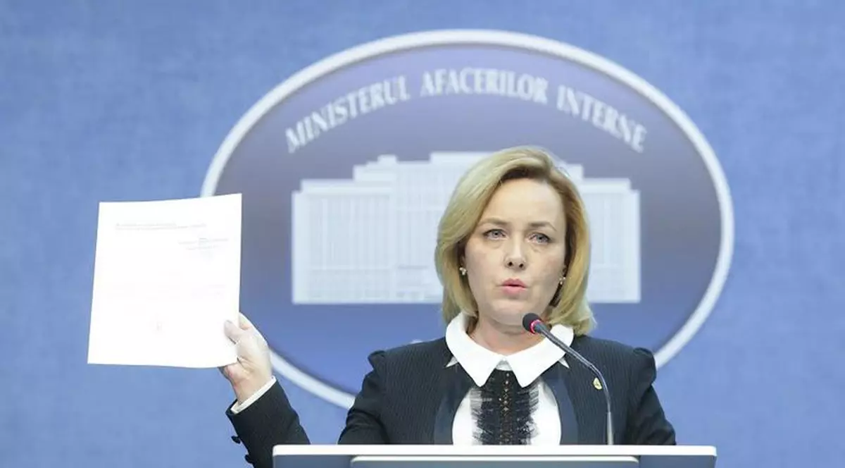 Carmen Dan, ministrul de Interne, spune că Poliția nu se închide la ora 16.00