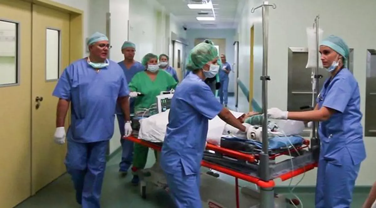Un copil de doar 9 ani din Satu Mare a rămas fără picior, după un accident la vânătoare