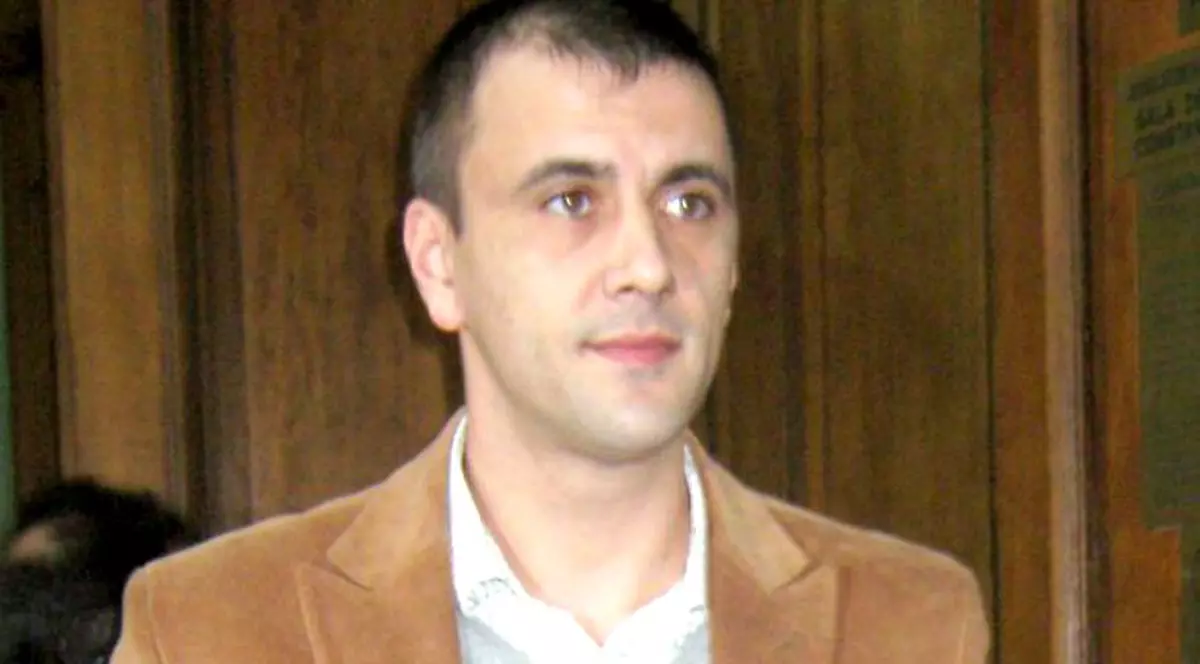 Tragedia imensă din viața lui Cosmin Cernat, prezentatorul Exatlon România. Mama lui a murit de cancer la pancreas la doar 39 de ani