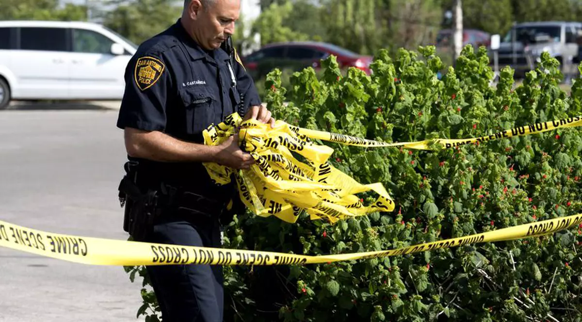 Treisprezece copii, ţinuţi captivi de părinţii lor, au fost eliberaţi de poliţie în California