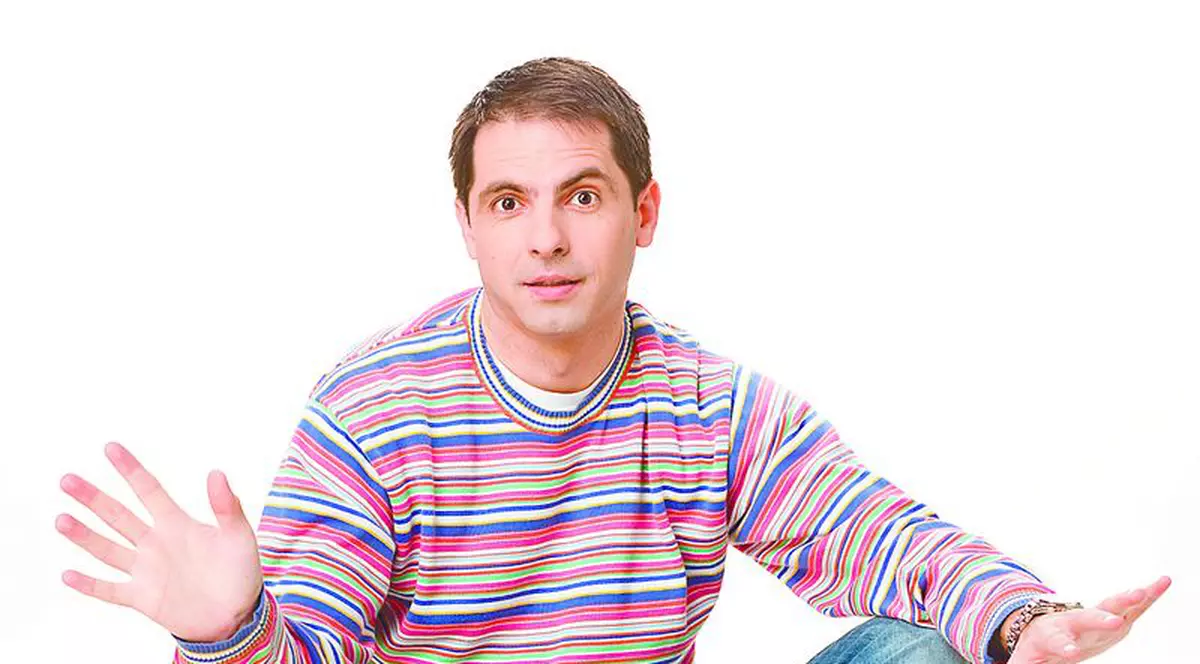 Cum îl scăpau părinții pe Dan Negru de problemele la școală. Se duceau la corigențe cu găina