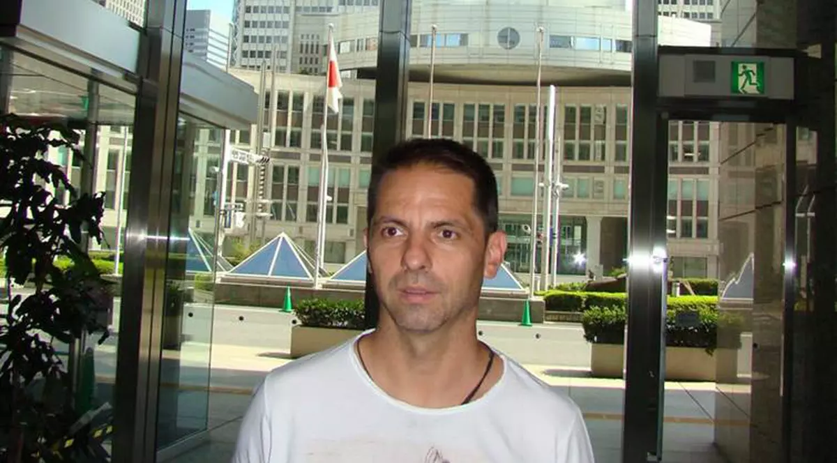 Povestea impresionantă a unui vânzător de ștergătoare de parbrize de la Piața Unirii. Dan Negru a făcut-o publică