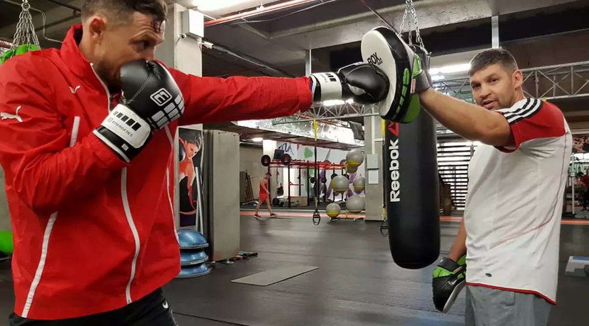 Daniel Chiriță s-a apucat de box. Visează la o bătaie cu Rio Ferdinand!