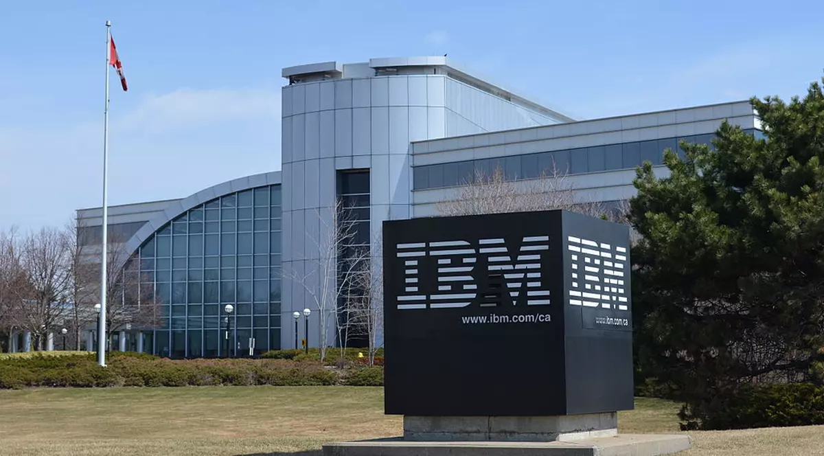 IBM intră în lumea criptomonedelor și sprijină Stronghold, o monedă digitală legată de dolarul american