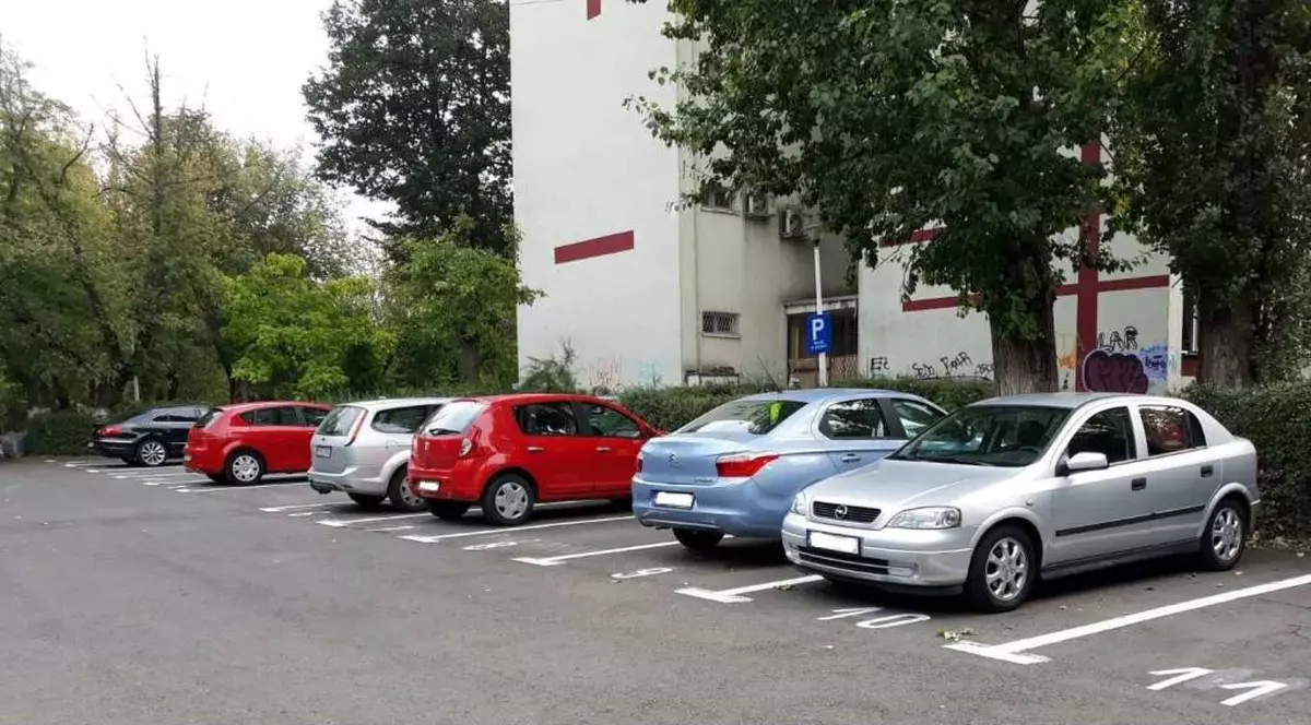 Taxa de parcare trebuie achitată până în martie 2018