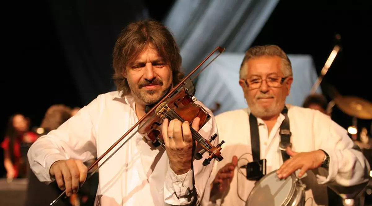 Transformă ghinionul în noroc. Foștii membri ai trupei Phoenix susțin 13 concerte împreună!