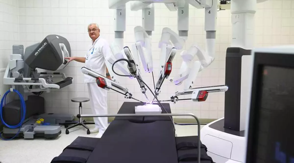 Primul centru de chirurgie robotică pentru copii din România