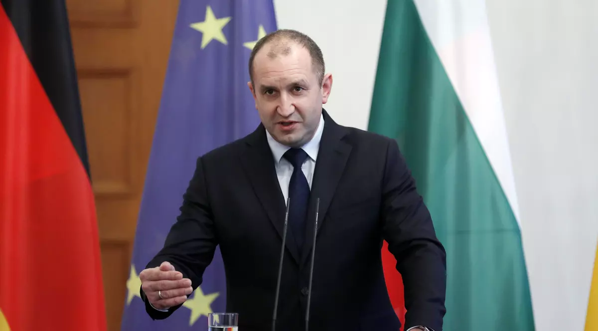 Percheziţii la sediul administraţiei prezidenţiale din Bulgaria. Un consilier şi un secretar ai preşedintelui au fost arestați