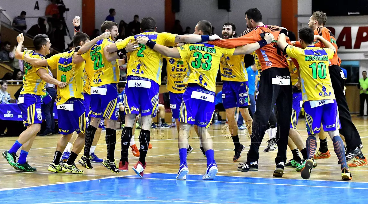Potaissa Turda - Bergen, în sferturile Cupei Challenge la handbal masculin