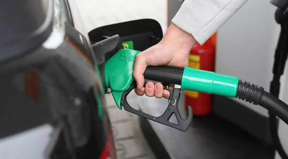 România, amenințată de UE din cauza benzinei și a motorinei. Țara noastră nu a implementat noul mod de calculare și raportare a emisiilor. Benzinărie