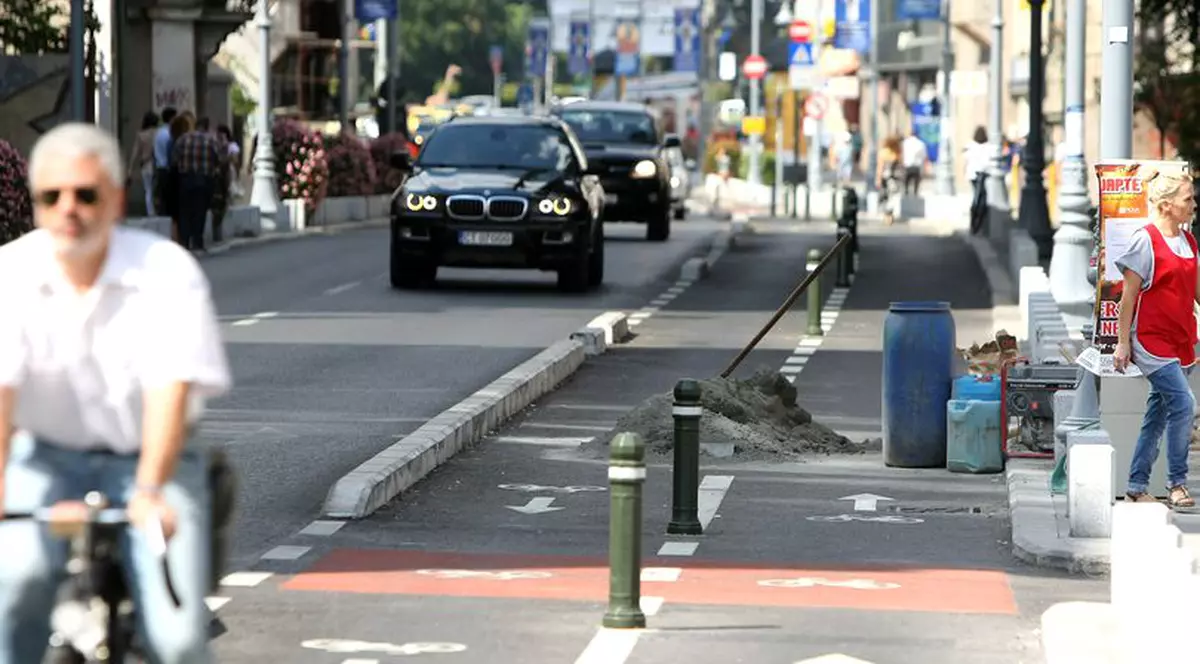 Primăria Capitalei va moderniza 68 de străzi din București