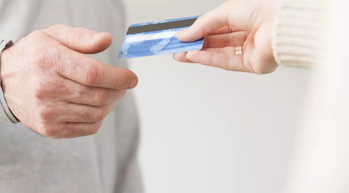 CNAS controlează cum s-au făcut recomandările pentru tratamente în străinătate în boli care puteau fi tratate în țară