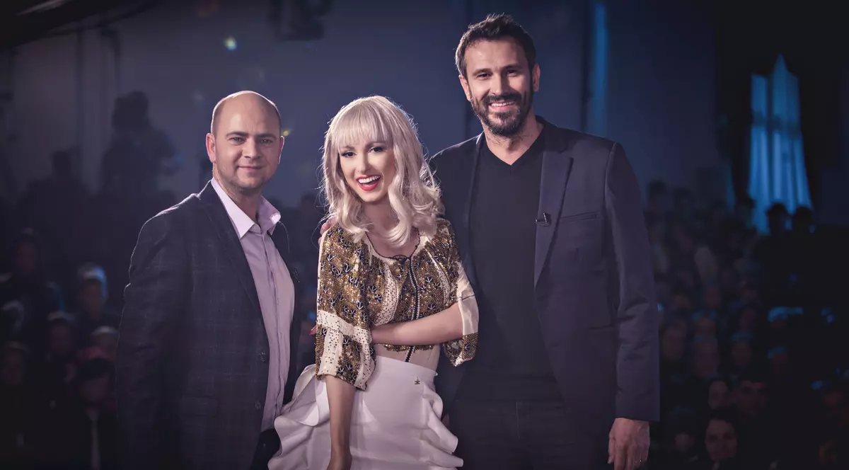 Andreea Bălan mănâncă pe furiș în pauzele dintre filmări