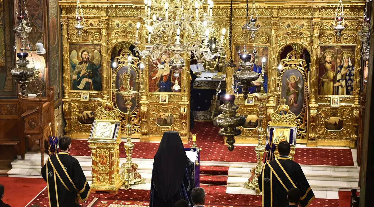 Preoții din Ialomița le vor vorbi enoriașilor în biserici despre pericolul pestei porcine