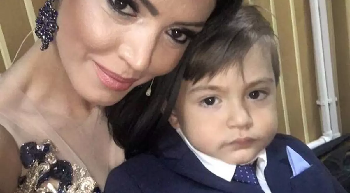 Dovadă incontestabilă despre Andreea Mantea și Cristi Mitrea. Cele mai intime momente de familie au loc chiar în bucătăria brunetei | FOTO