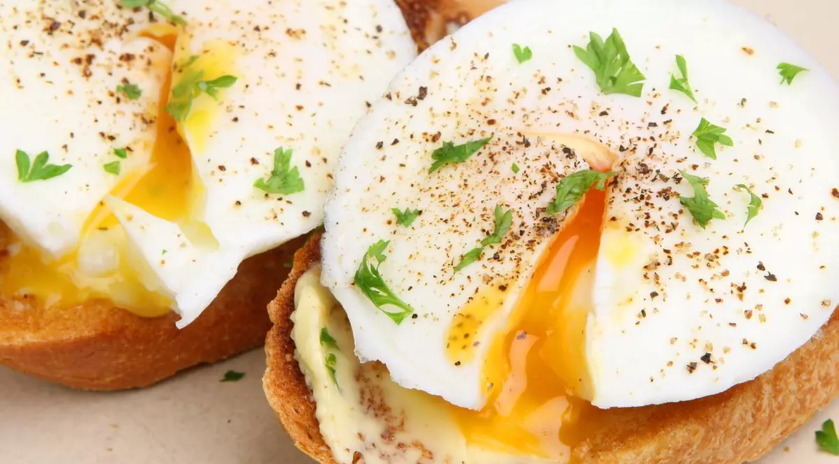 3 metode inovatoare de a găti mâncarea la fel de delicios, dar cu mai puține grăsimi