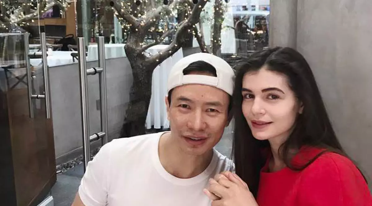 Monica Gabor a răbufnit, după ce Andrei Ștefănescu a făcut glume despre fiul lui Mr. Pink. “Este normal să promovați rasismul?”