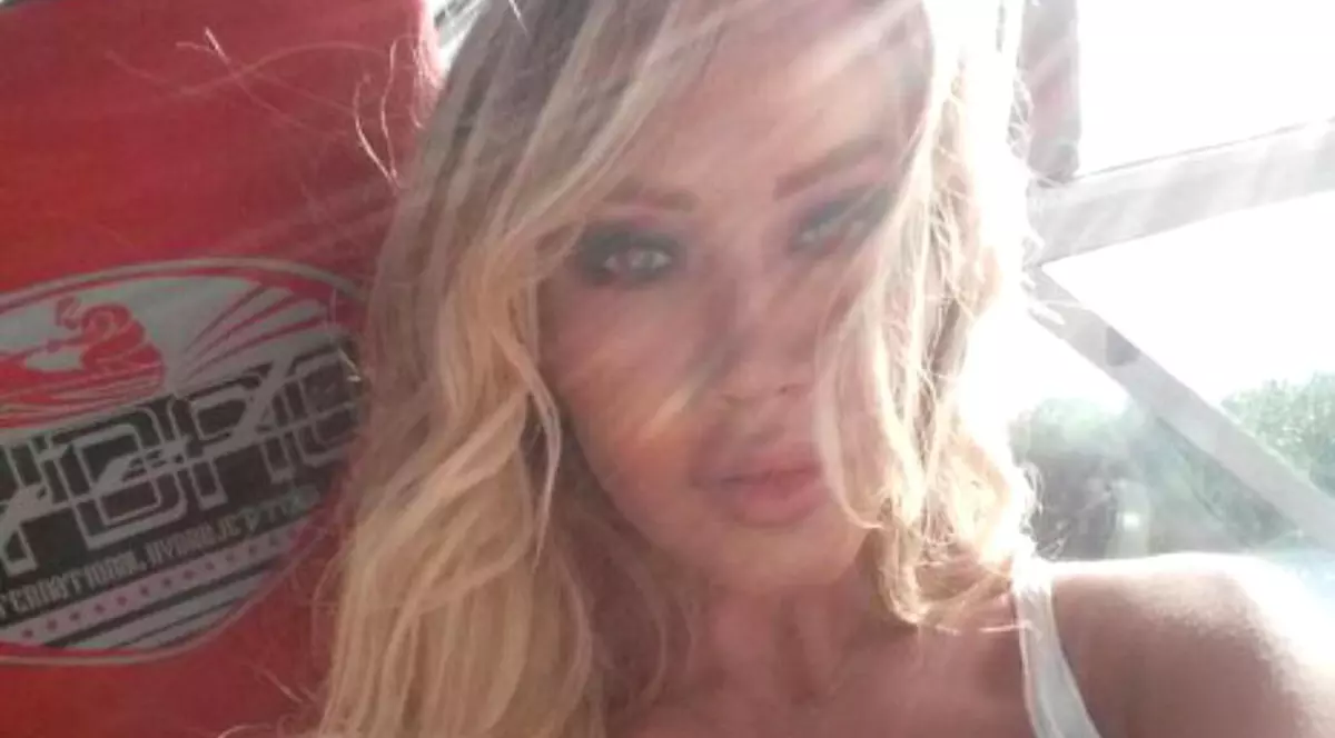 Raluca Podea, cerută de nevastă. 