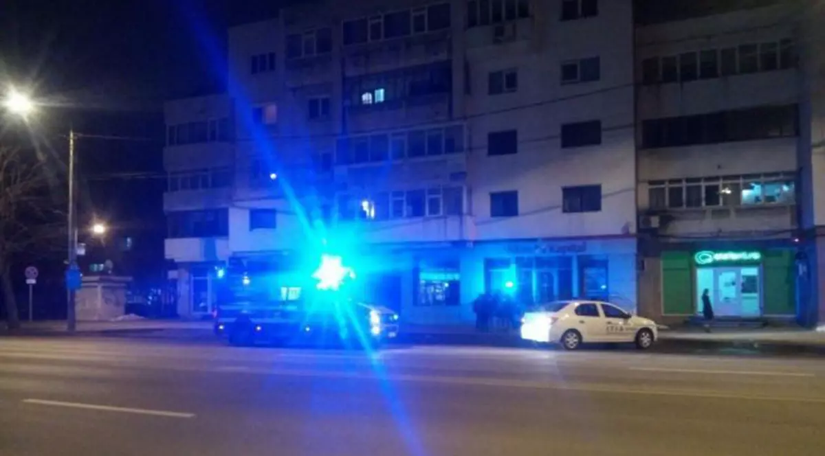 Minor înjunghiat într-un autobuz din Iași