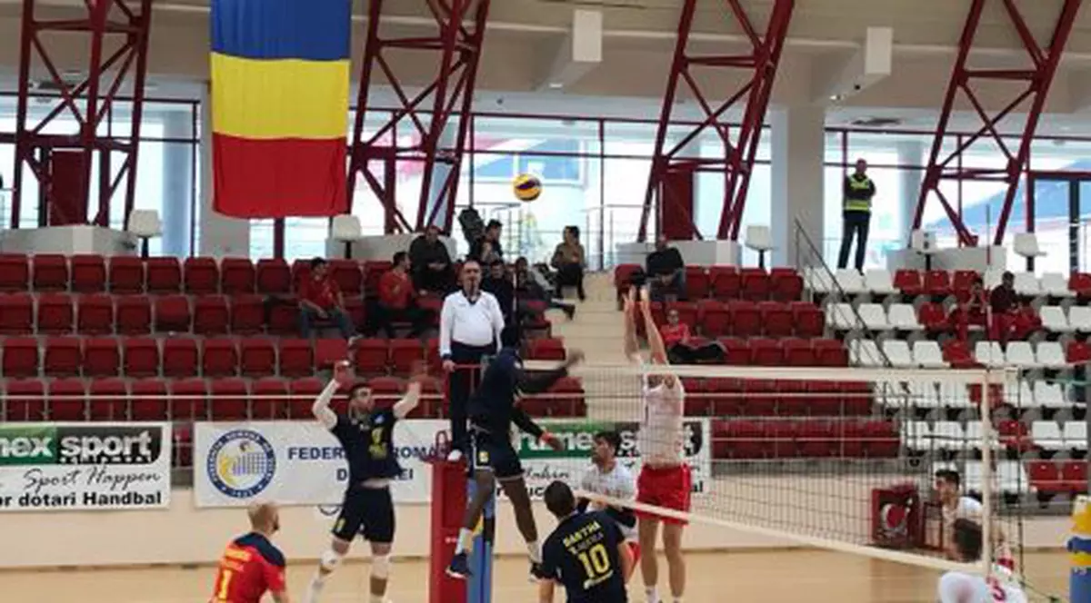 Volei. Tricolorul LMV Ploiești a bătut la Dinamo, în Divizia A1 masculină, dar s-a chinuit la Dej