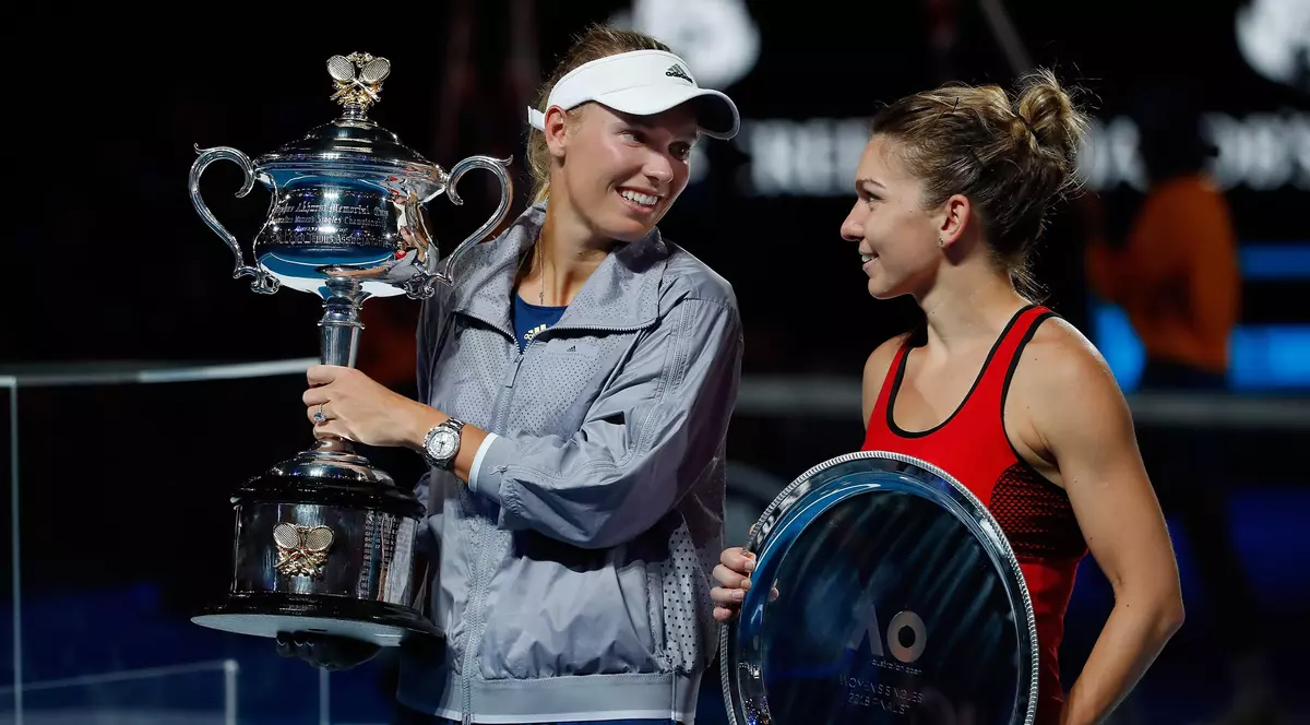 Caroline Wozniacki pune presiune pe Halep, în lupta pentru locul 1 WTA