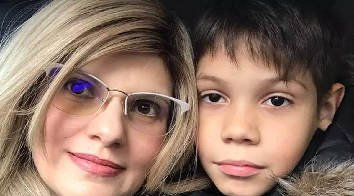 EXCLUSIV| Andreea Anghel, mama băiețelului ucis de maidanezi, a primit un cadou emoționant de 8 Martie