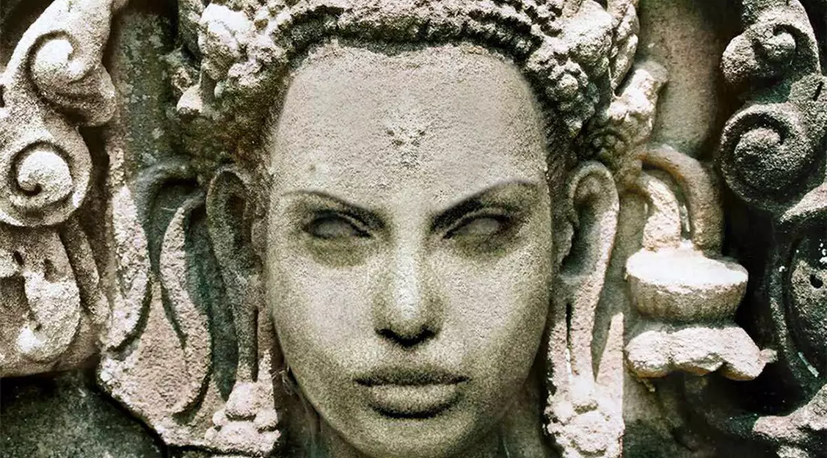 Cambodgia va lansa o criptomonedă proprie, numită Entapay, care vrea să atace Visa. Sculptură din Angkor Vat, Cambodgia