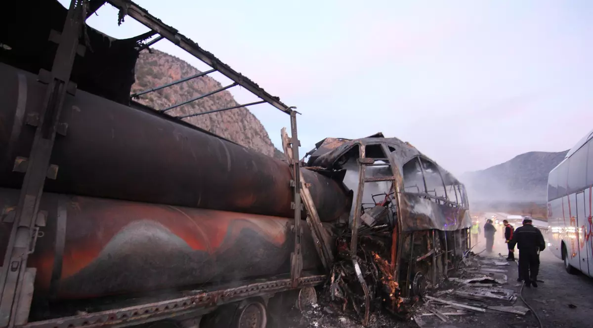 Accident grav de autobuz în centrul Turciei