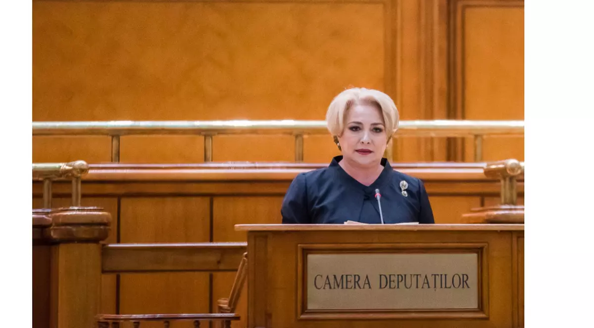 PNL o Viorica Dăncilă vine la "Ora prim-ministrului"pe Viorica Dăncilă în Parlament