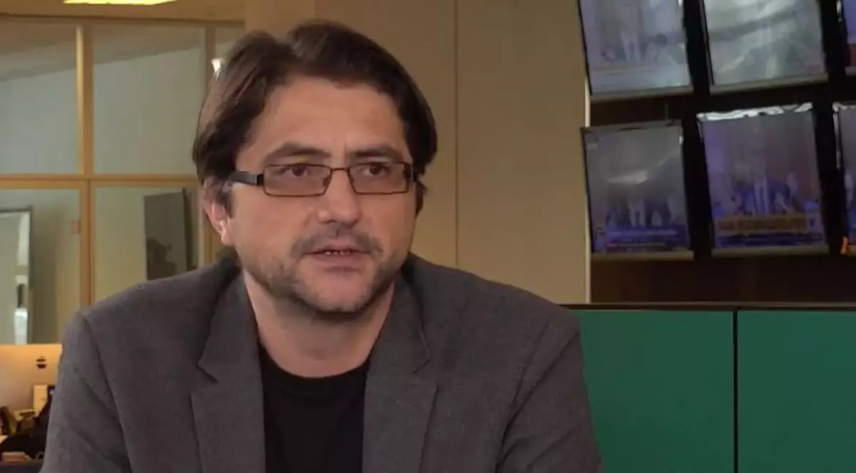 Costi Rogozanu, editorialistul VoxPublica, despre campania #salvatipipera: “În Pipera, noroiul este special. Conține, probabil, o doză de «ceva în neregulă»”