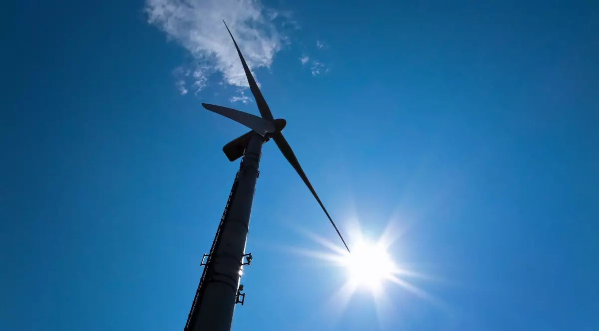 E.ON cumpără divizia de energie regenerabilă a RWE, ambele companii germane fiind prezente în România