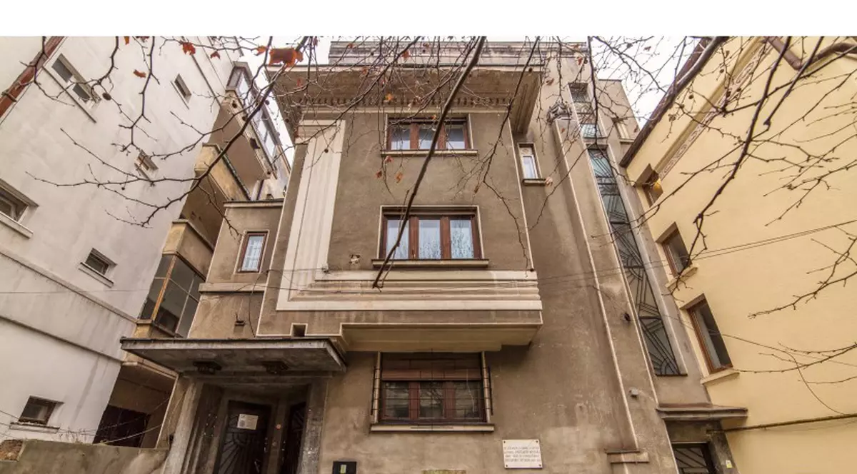 Casa în care a locuit actorul Constantin Nottara, scoasă la vânzare. "Căminul Nottara", imobil de patrimoniu, se vinde cu 750.000 de euro