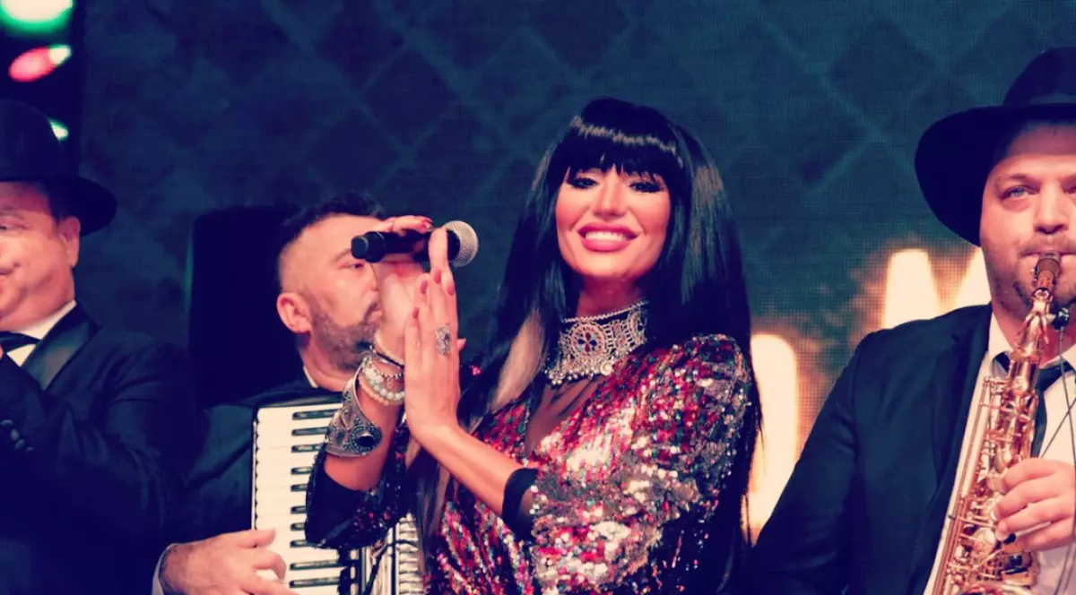 EXCLUSIV/Margherita s-a lăsat de pop și dance și s-a lansat cu propriul taraf! ”E datoria mea să duc mai departe tradiția”