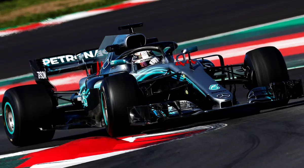 Marele Premiul de Fomula 1 al Austriei 2018. Hamilton a dominat primele sesiuni de antrenamente de la Spielberg