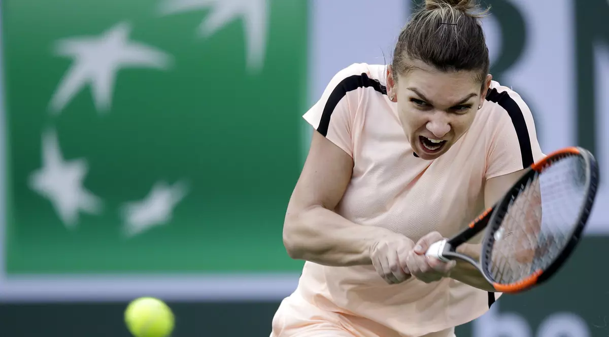 Gest nesportiv al Carolinei Dolehide în meciul cu Simona Halep de la Indian Wells. Americanca i-a tras una în piept în războiul sânilor!
